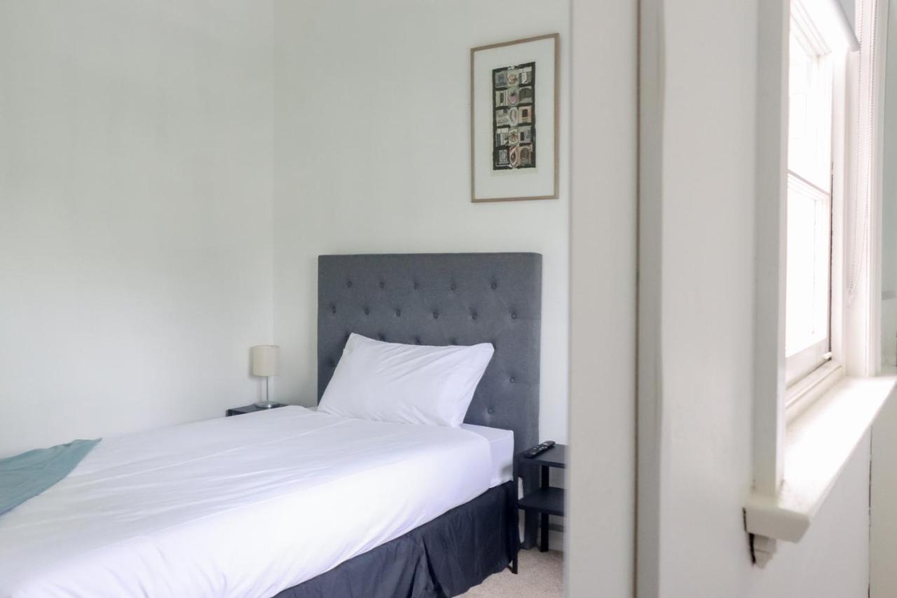 Tates Hotel Windsor Luaran gambar